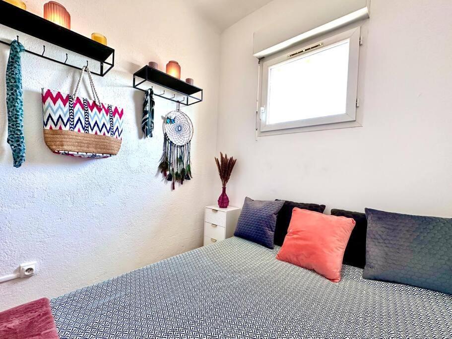 Le Coin De Mer 2, Bord De Mer, Plage 30M, Cosy, Clim, Wifi, 4 Personnes Fos-sur-Mer Dış mekan fotoğraf
