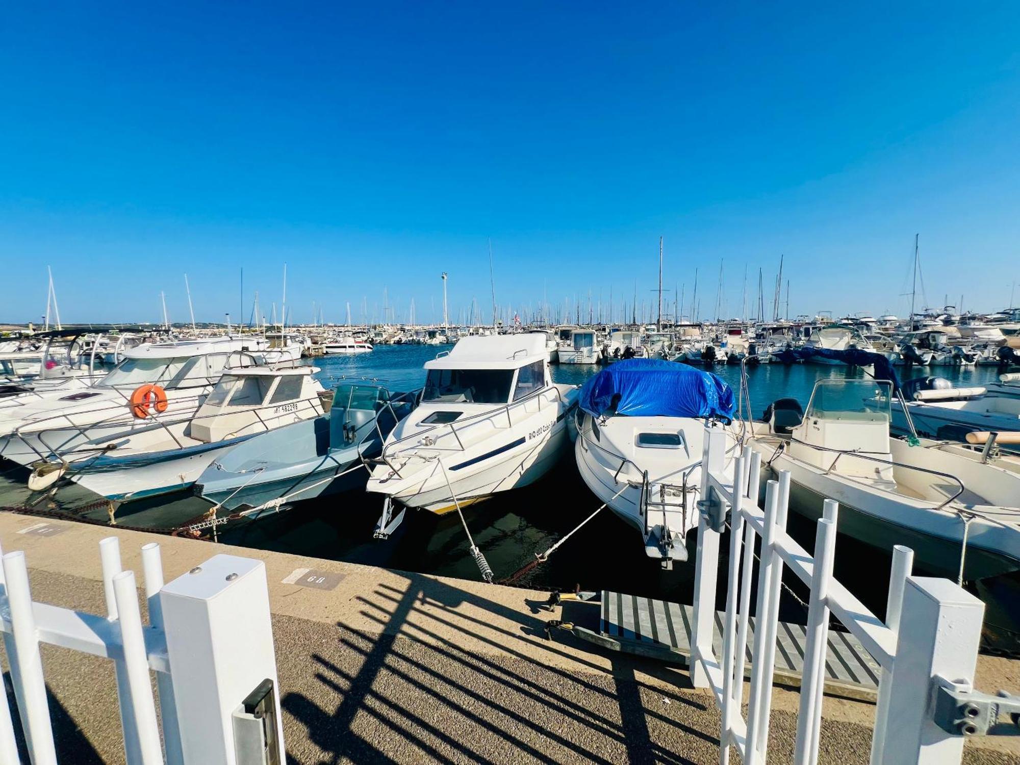Le Coin De Mer 2, Bord De Mer, Plage 30M, Cosy, Clim, Wifi, 4 Personnes Fos-sur-Mer Dış mekan fotoğraf