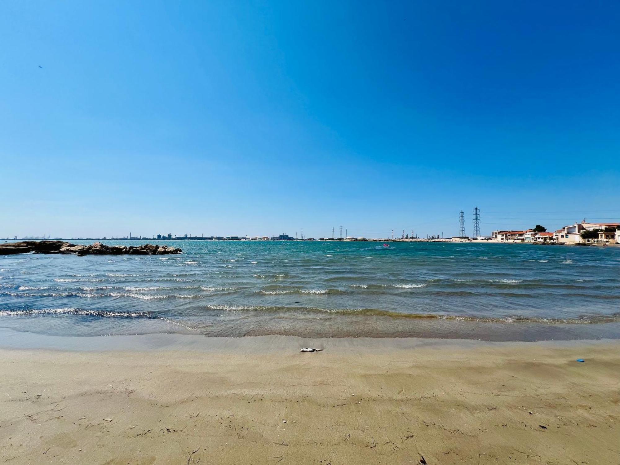 Le Coin De Mer 2, Bord De Mer, Plage 30M, Cosy, Clim, Wifi, 4 Personnes Fos-sur-Mer Dış mekan fotoğraf